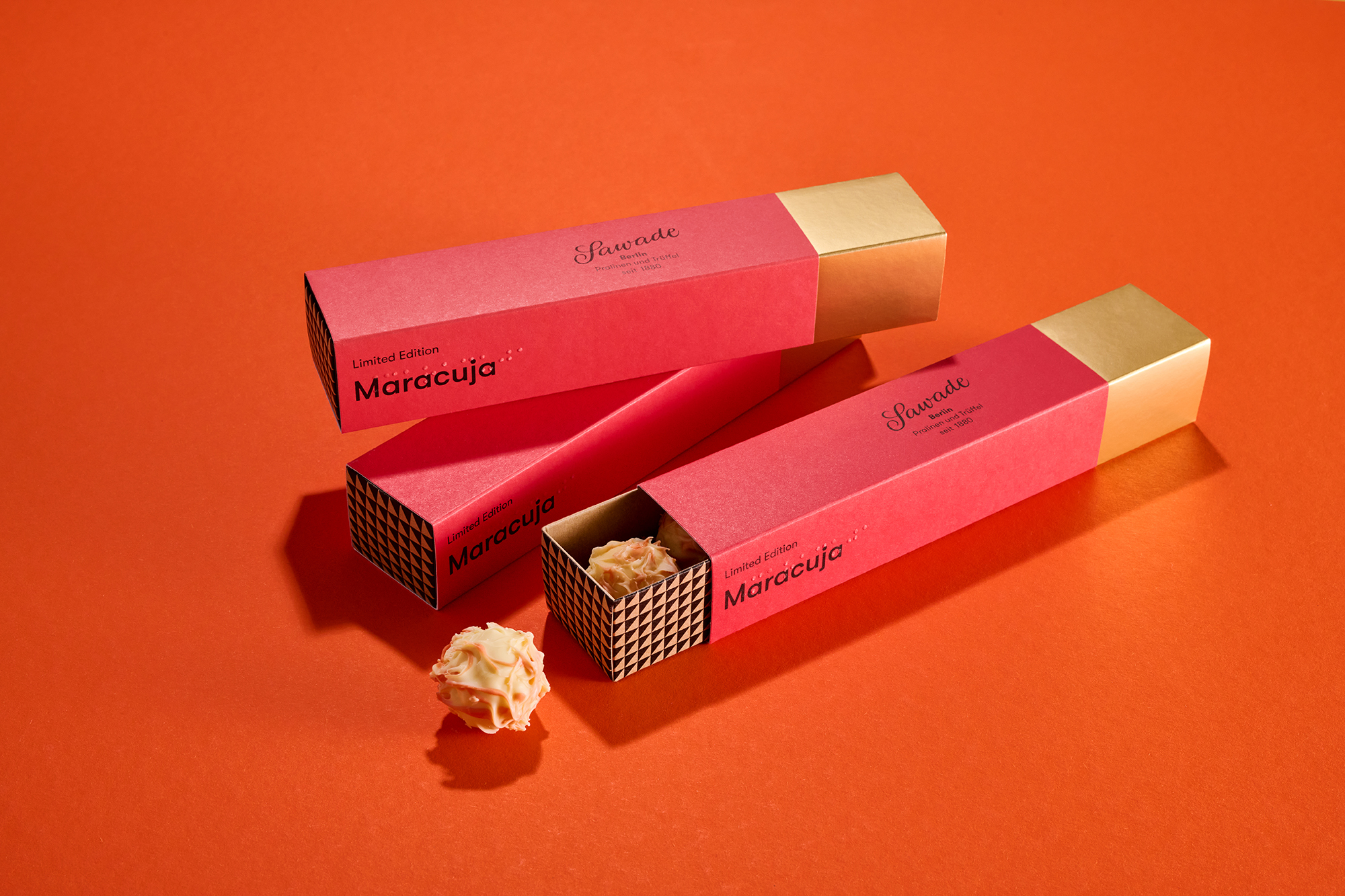 Stimmungsbild: Maracuja Trüffel mit Pralinenstangen